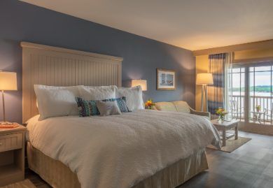 An image of the Watkins Glen Harbor Hotel in Watkins Glen NY