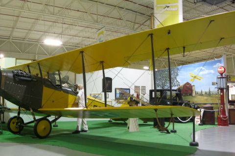 An image of the Watkins Glen Harbor Hotel in Watkins Glen NY